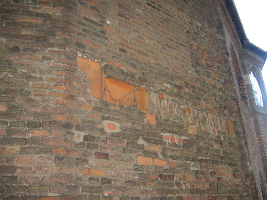 Roman roofing tiles in the wall of St Nicolas chapel. Credit: Bureau Archaeology and Monuments, City of Nijmegen